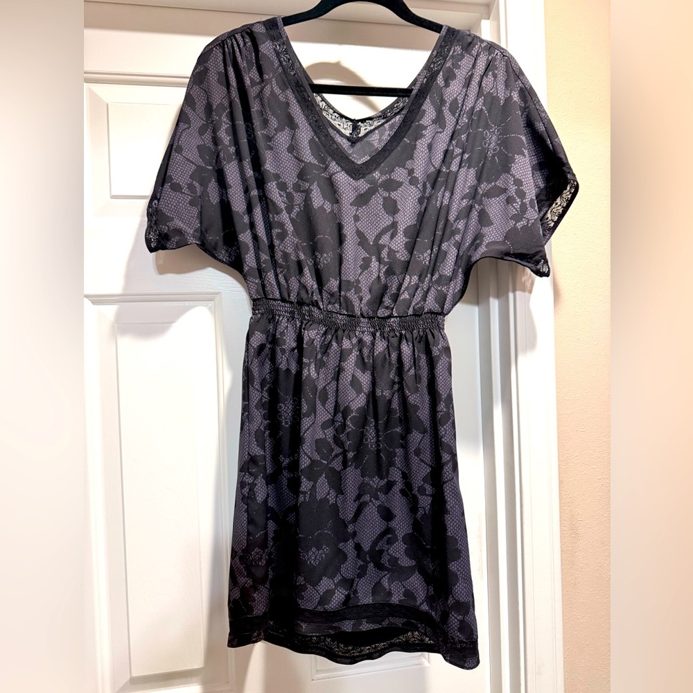 Express black/grey floral dress- XS
